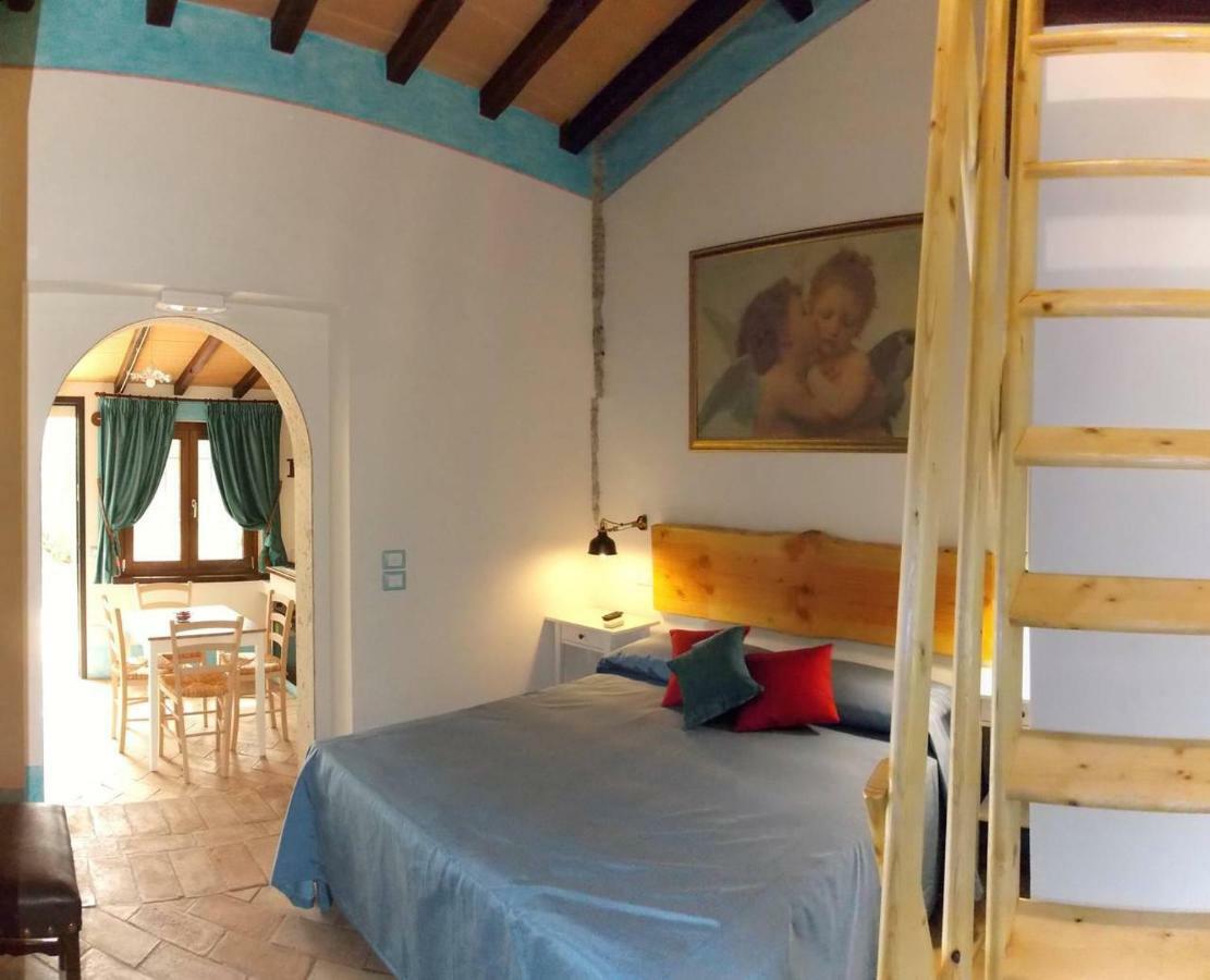 Agriturismo Cento Ducati Palombara Sabina Екстер'єр фото