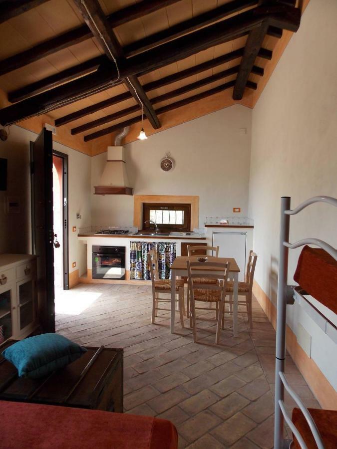 Agriturismo Cento Ducati Palombara Sabina Екстер'єр фото