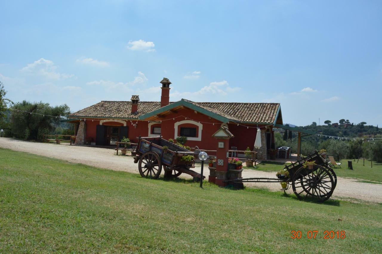 Agriturismo Cento Ducati Palombara Sabina Екстер'єр фото